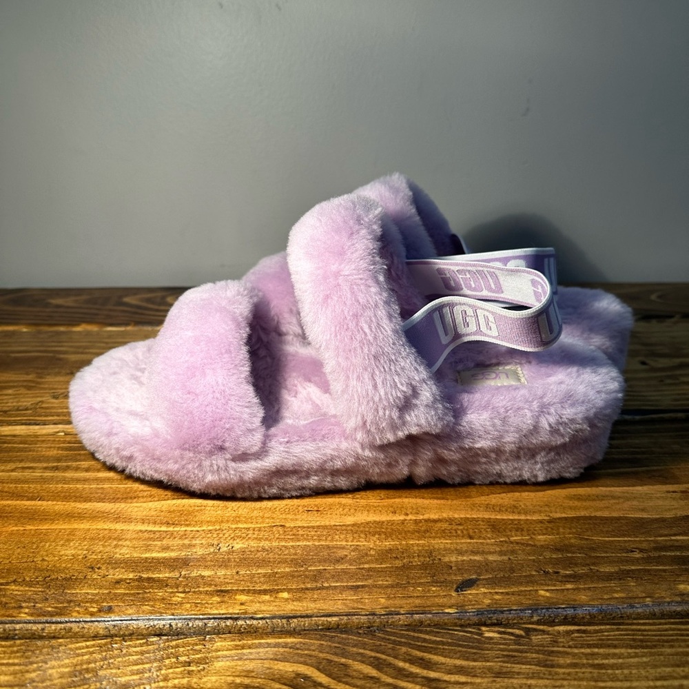 UGG Women's Oh Yeah Slide Sandal Size 10 LBM / Lavender Purple